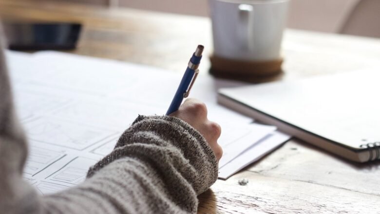 Chequing vs. Savings Accounts: Key Differences