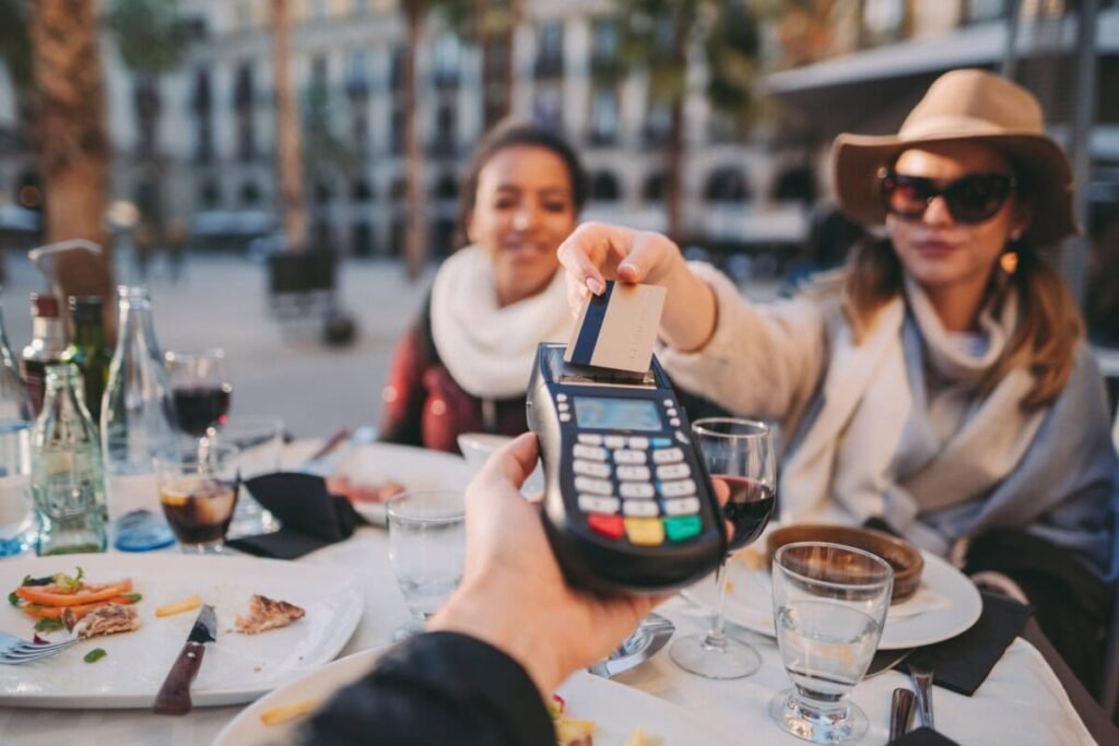 Avoiding Credit Card Fees in Canada