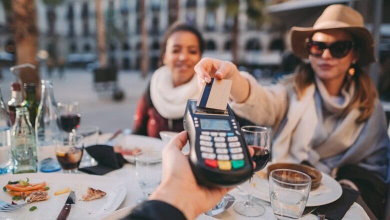 Avoiding Credit Card Fees in Canada