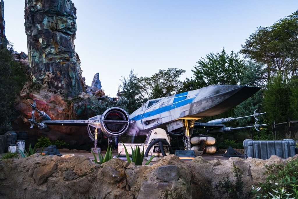 How much does it cost to go to Disney World Star Wars