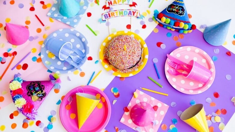 39 Free Birthday Gifts in Canada for 2026